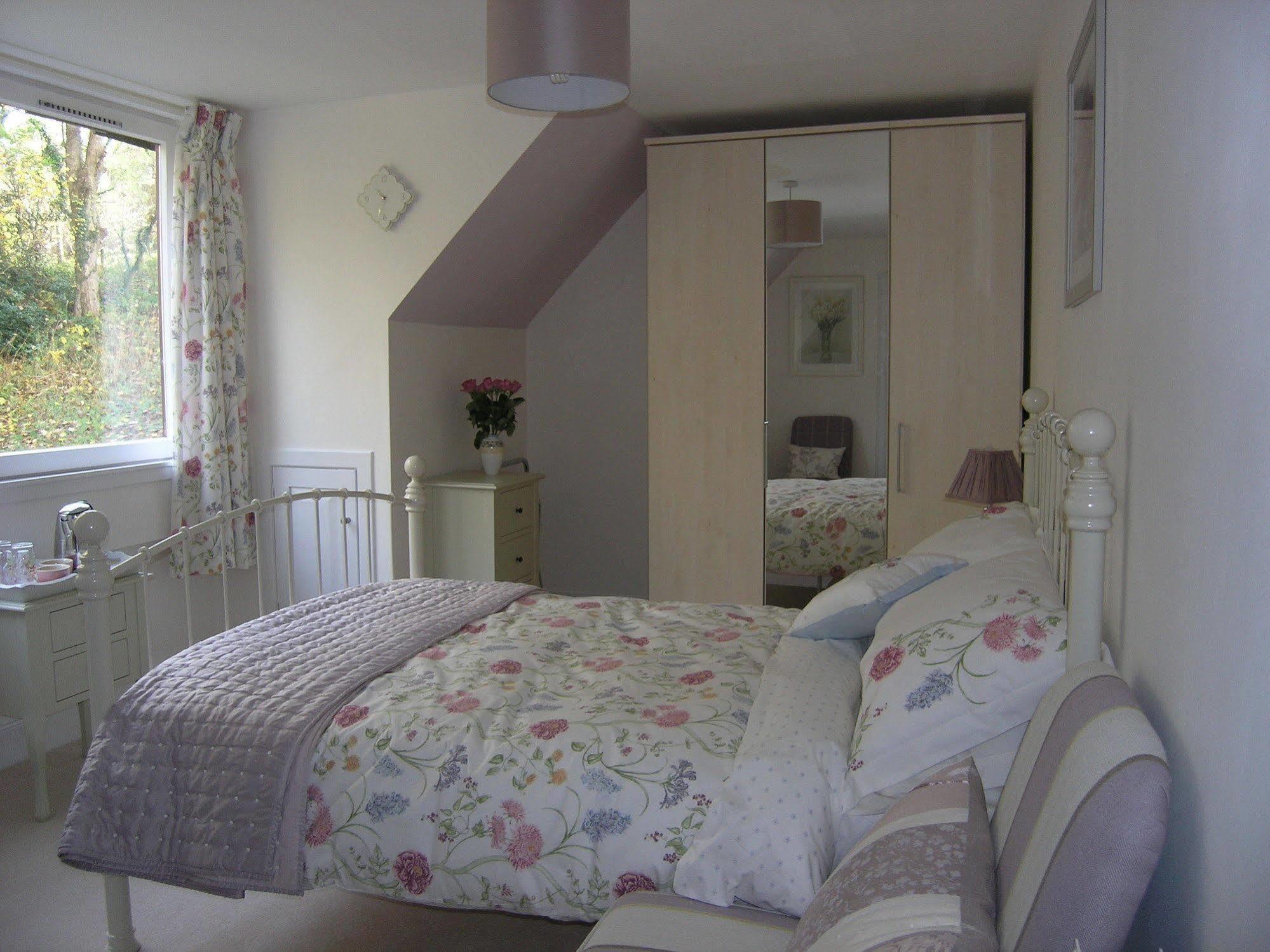 Whistlers Dell B&B Rhu Εξωτερικό φωτογραφία