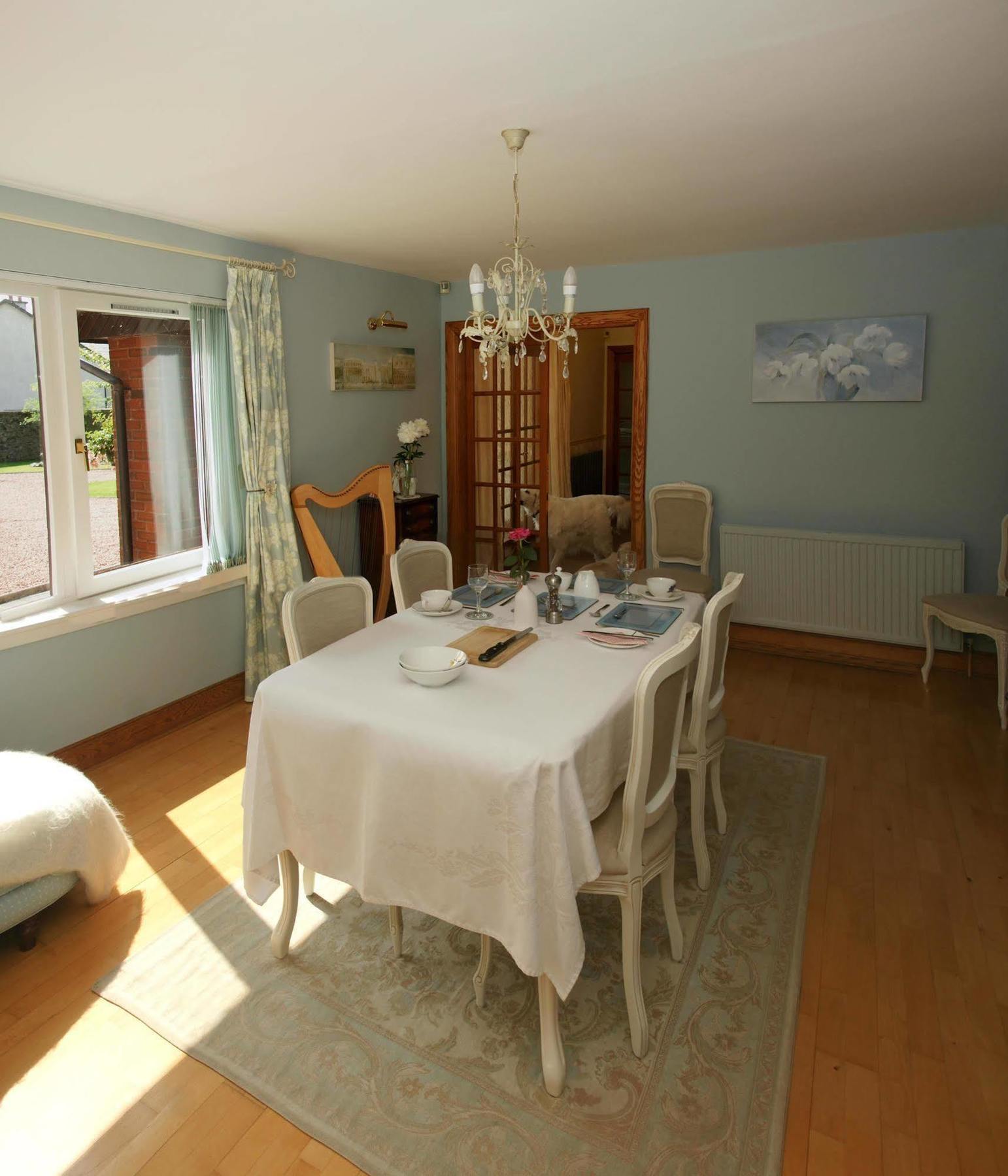 Whistlers Dell B&B Rhu Εξωτερικό φωτογραφία